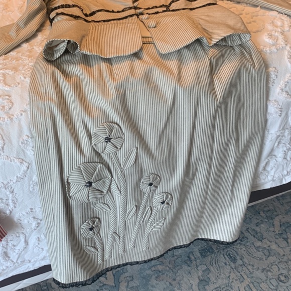 Kay Unger of New York women’s suit - Picture 3 of 3